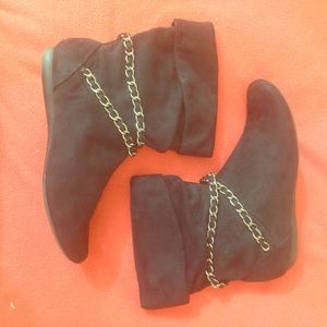 Report Black Slouchy Boots