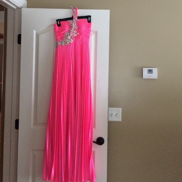 Deb Dresses & Skirts - Prom dress