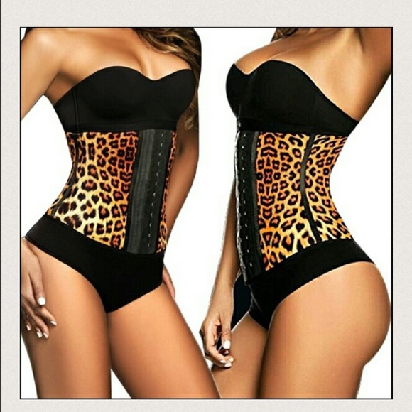 Other - Bundle waist trainer and butt lifter