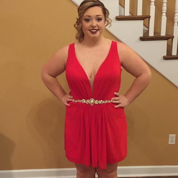 Beautiful jovani dress - Picture 2 of 2