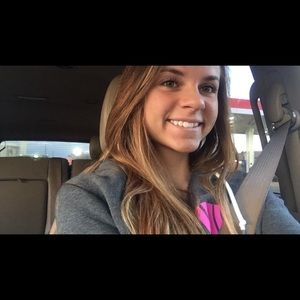 Meet your Posher, Laynee