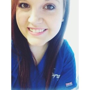 Meet your Posher, Tabitha