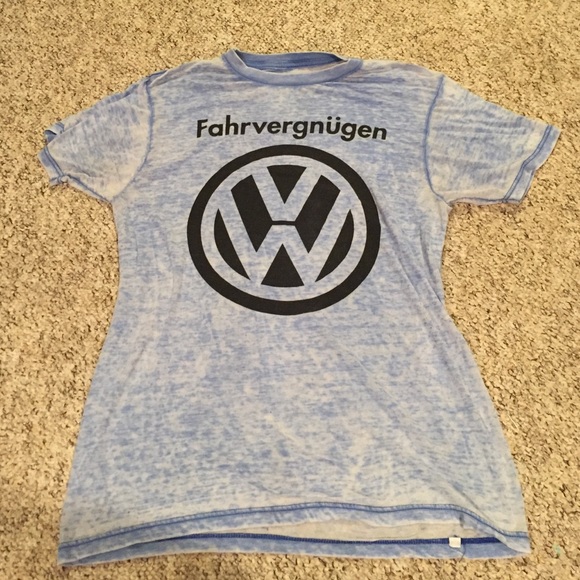 VOLKSWAGEN TEE SHIRT