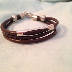 Brown faux leather bracelet