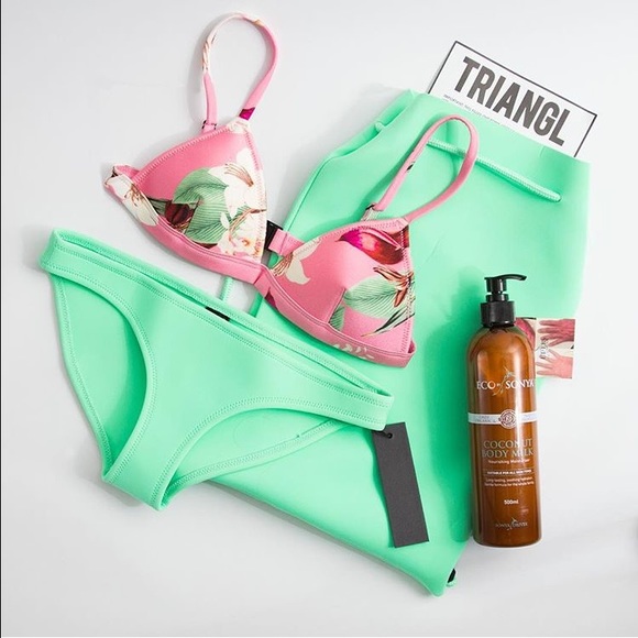 triangl swimwear Other - Bnwt triangl swimsuit bottoms+ matching bag