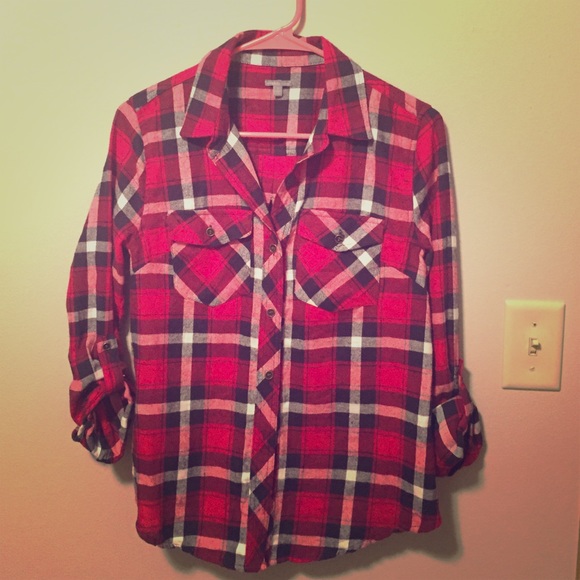 Red and black plaid flannel.