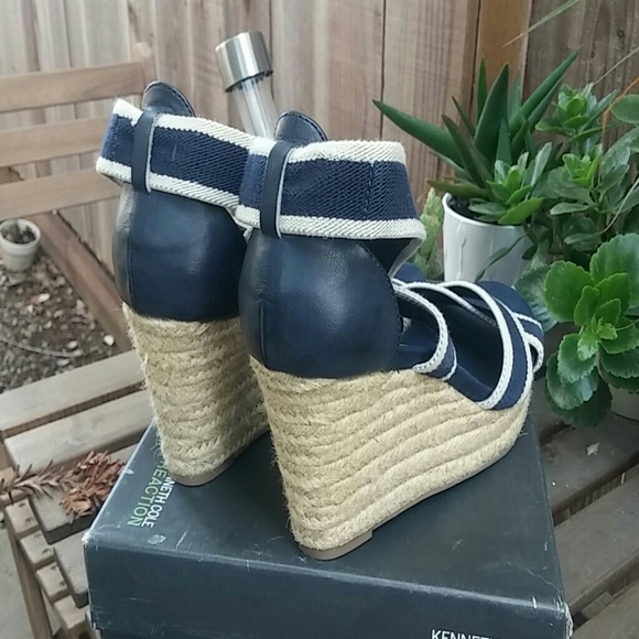 NEW Kenneth Cole Reaction criss cross wedge - Picture 4 of 4