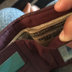 Meet your Posher, Anyssa