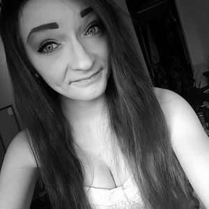 Meet your Posher, Kaylie