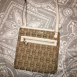 Michael Kors Crossbody Bag