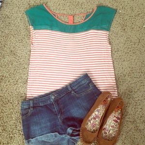 Sleeveless striped top