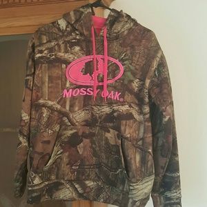 Mossy oak/neon pink hoodie