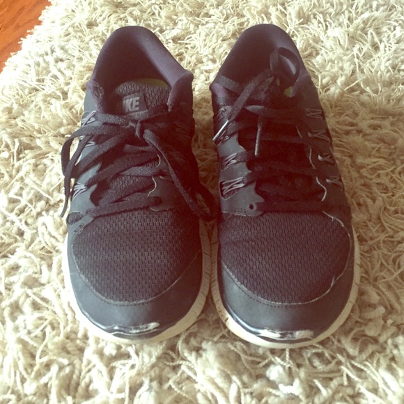 FREE RUNS