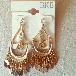 Buckle earrings