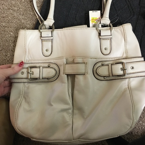 Purse - Picture 2 of 3