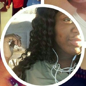 Meet your Posher, Zoe