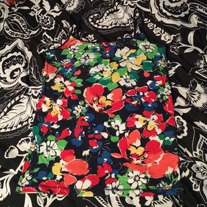NWOT Aeropostale navy floral tank XL w/ shelf bra