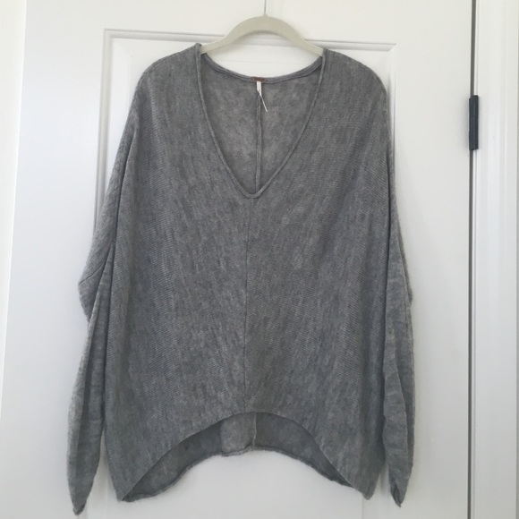 ❕NEW❕Free People Gray Sweater