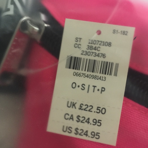 ❗️SOLD❗️NWT VS Pink Fanny Pack and Loozie - Picture 3 of 3