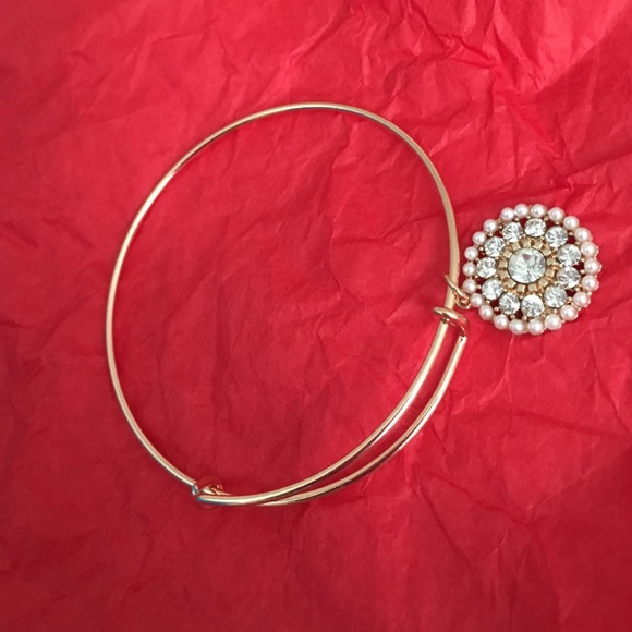 Bracelet - Picture 3 of 4