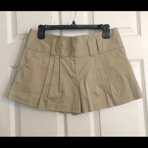 Khaki gaucho shorts