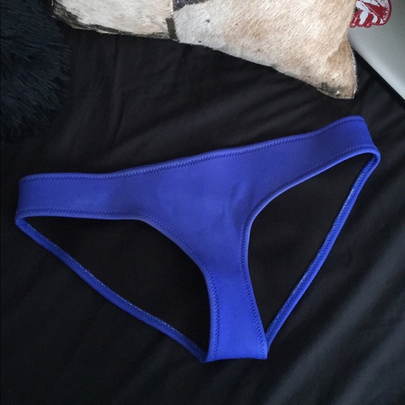 authentic triangl neoprene blue bottoms