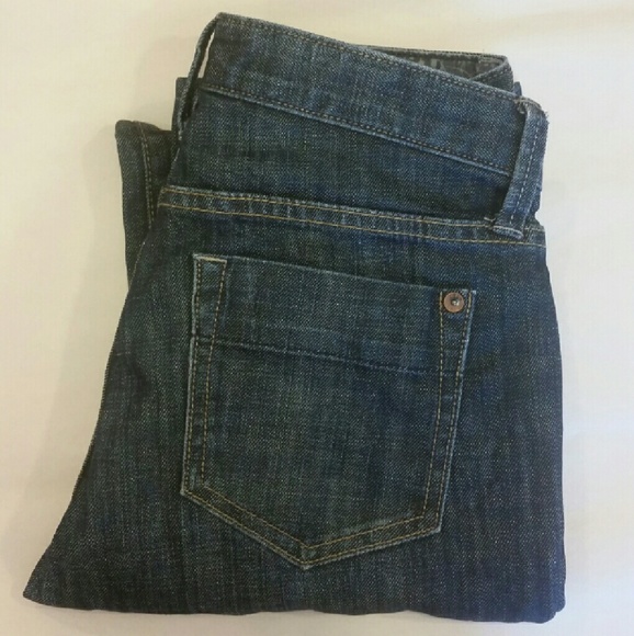 EUC GAP Dark Jean Capris