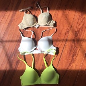 Lot of 3 32A bras GAP, Exhiliration