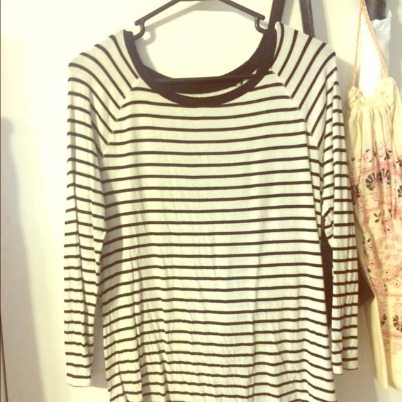 American Eagle soft and sexy tee