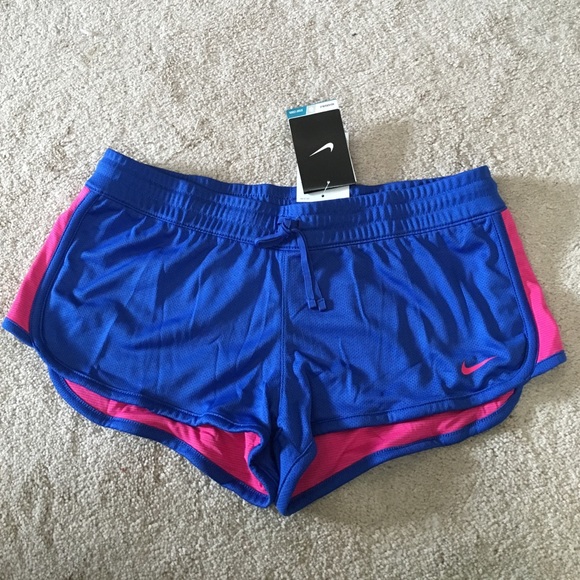 Nike Pants - SALE! Nike Reversible Shorts