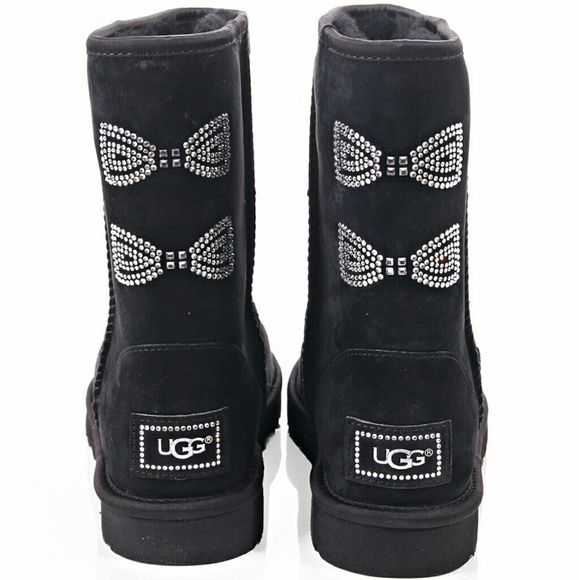 Black crystal bow uggs
