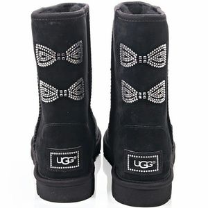 Black crystal bow uggs