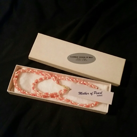 Mother of pearl necklace