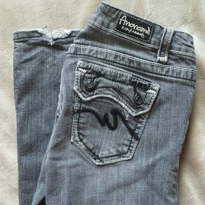 Anoname jeans