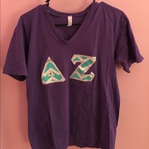 Delta Zeta letter vneck shirt