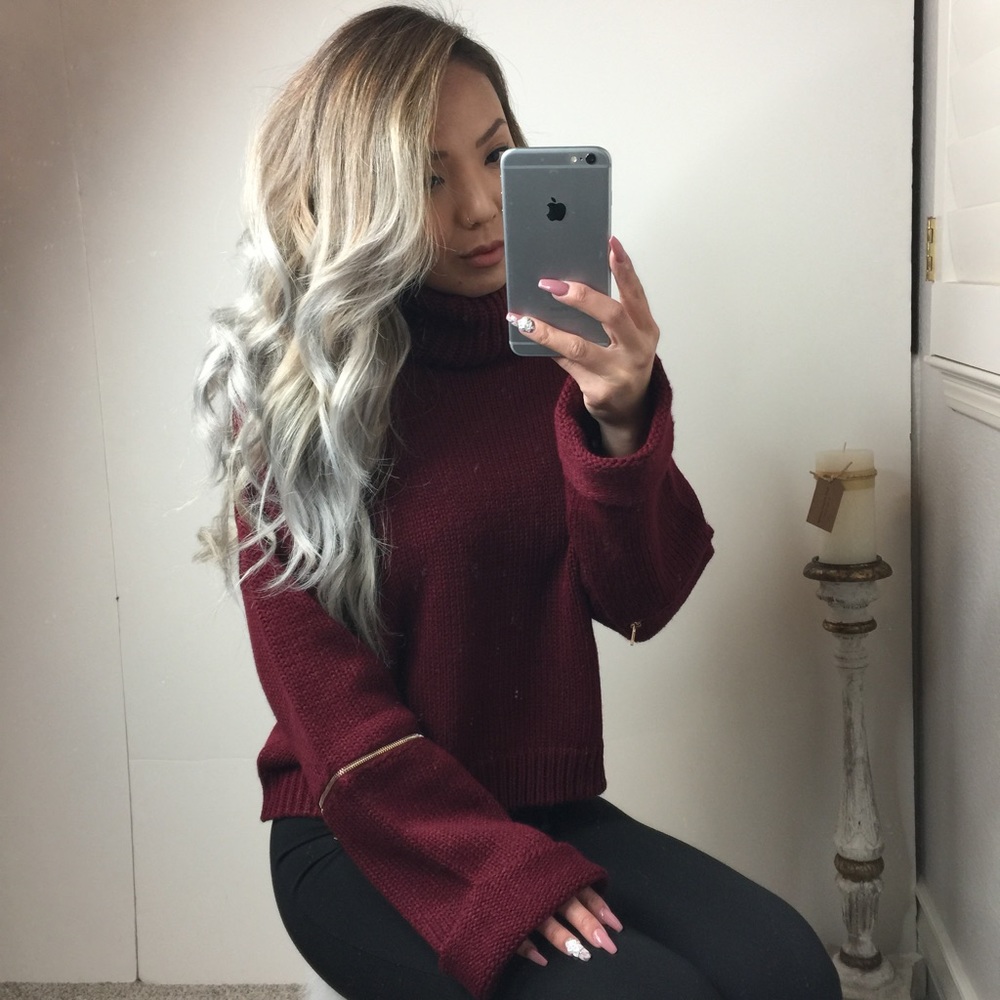 Sale- Zipper Turtleneck Sweater