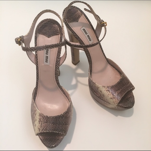 Like new Miu Miu Python Sandals