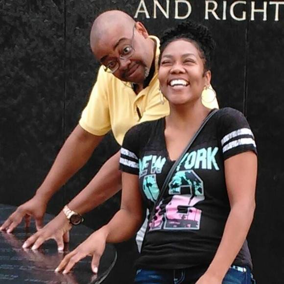 Meet your Posher, Lisa - Picture 1 of 1