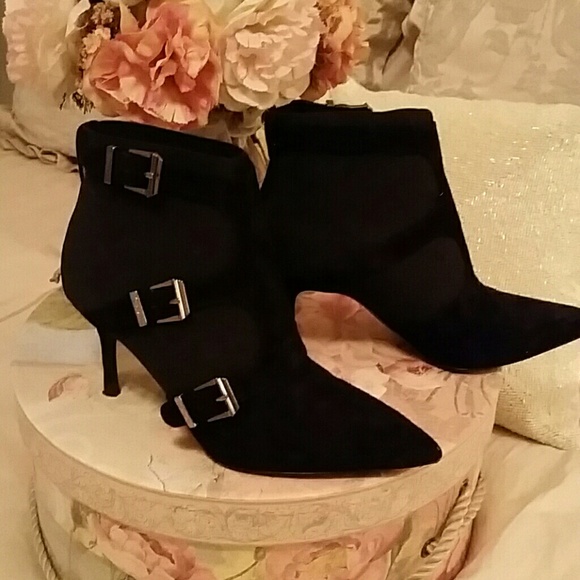 Black suede, 3 buckel booties