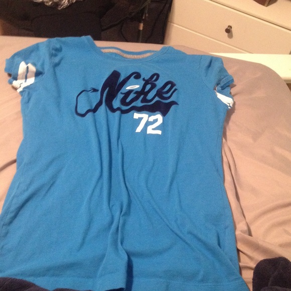 Nike t-shirt
