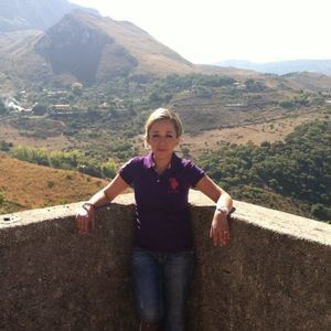 Meet your Posher, Rossella