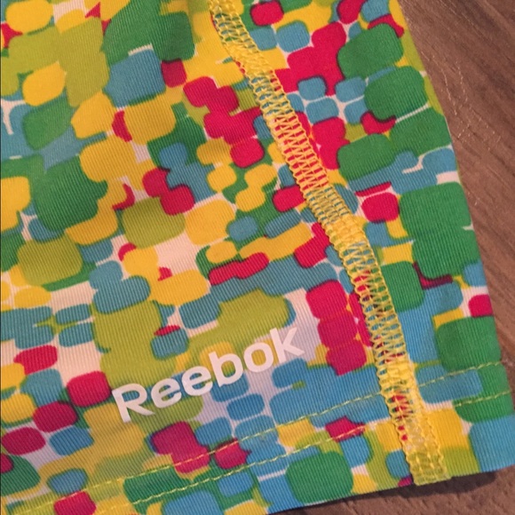 Reebok shorts - Picture 2 of 3