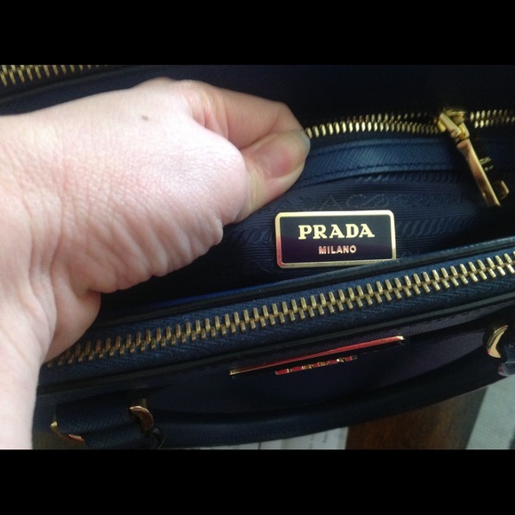 PRADA double zip small bag - Picture 4 of 4