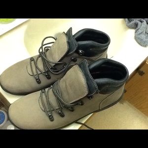 Waterproof rockport boots