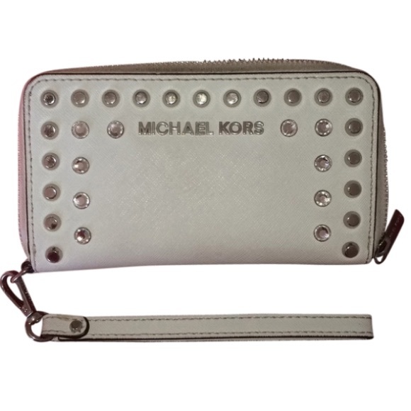 Michael Kors wristlet