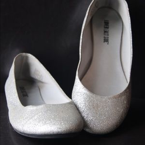 Silver flats