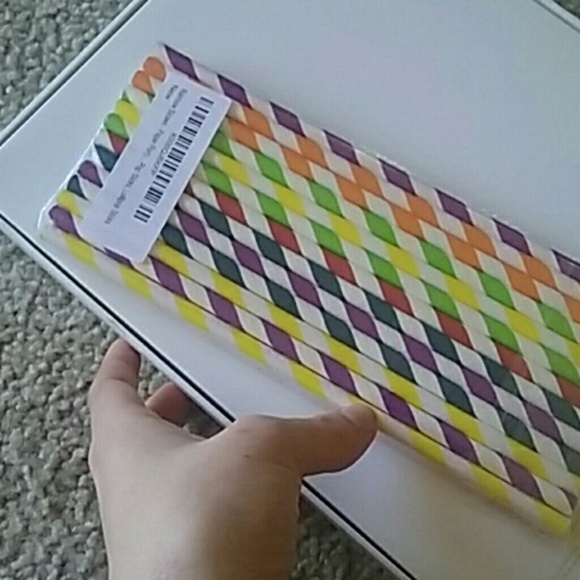 Paper straws - Picture 2 of 2