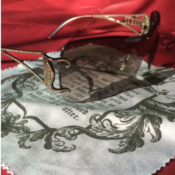 Juicy Couture main image 4
