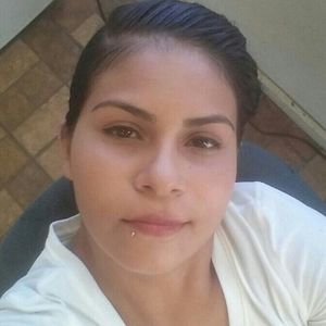 Meet your Posher, Samara