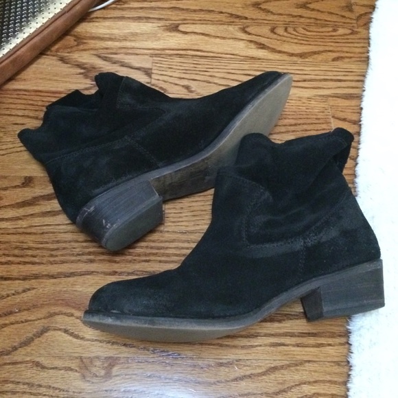 Authentic Leather Pull-On Booties - Picture 2 of 4
